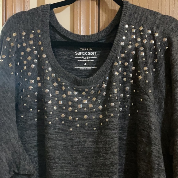 Torrid long sleeve studded plush sweater - Picture 2 of 4